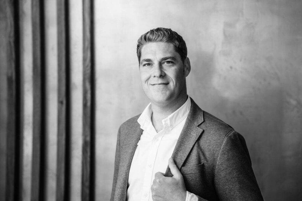 Jonas Neitzert Geschaeftsfuehrer proplan Kuechenstudio Strassenhaus