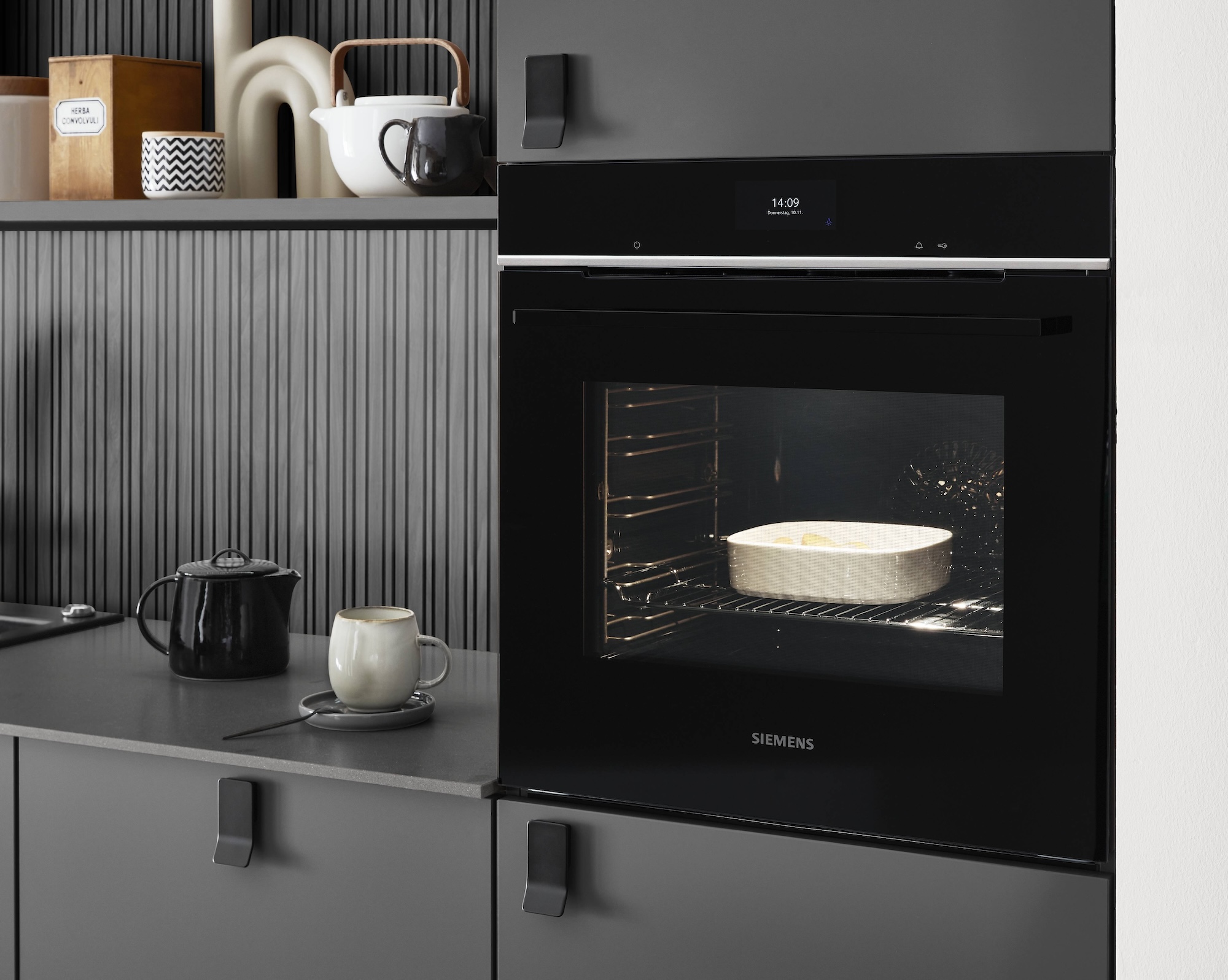 Nobilia Senso Inselküche L-Form mit Siemens Backofen