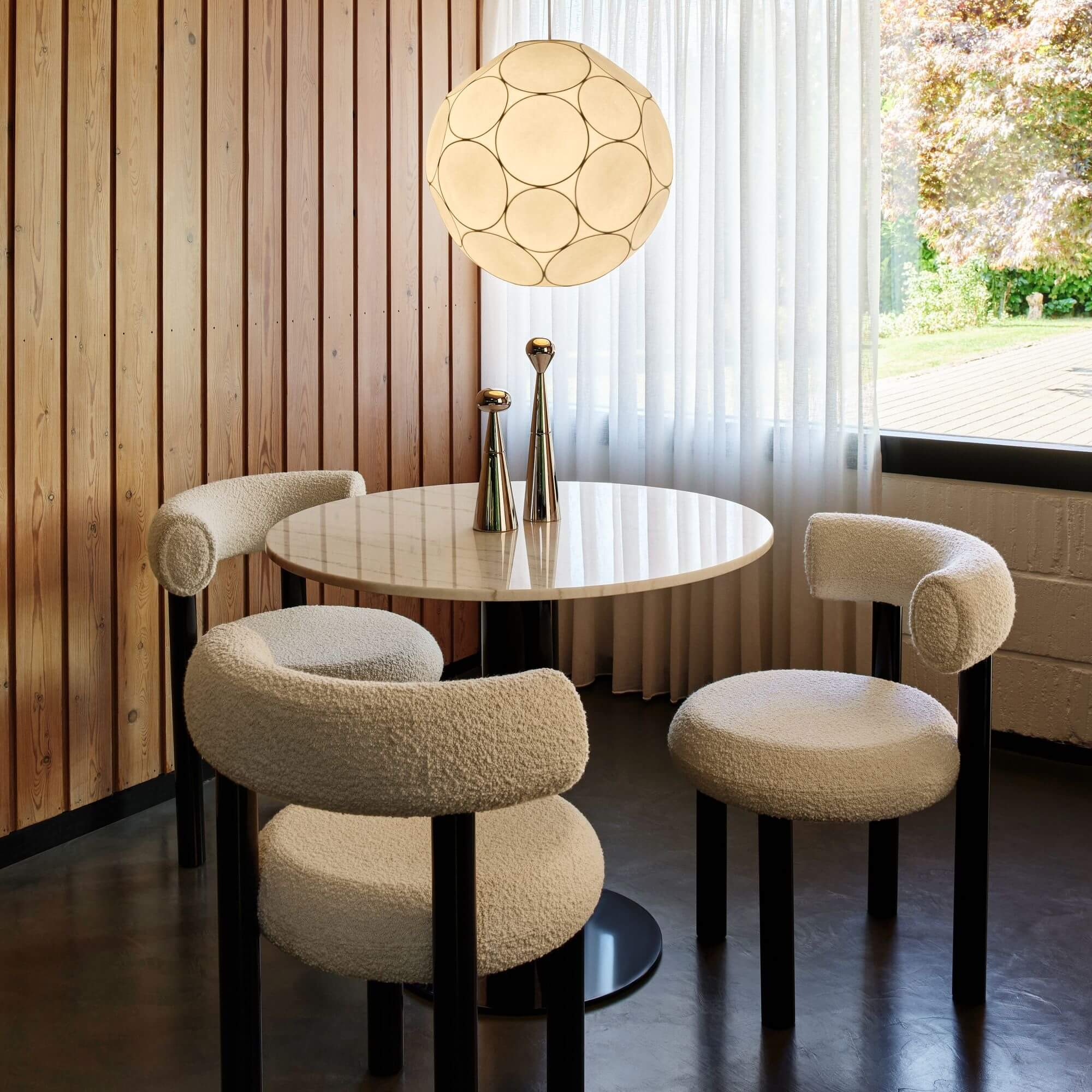 Tom Dixon Essstuehle Creme Design